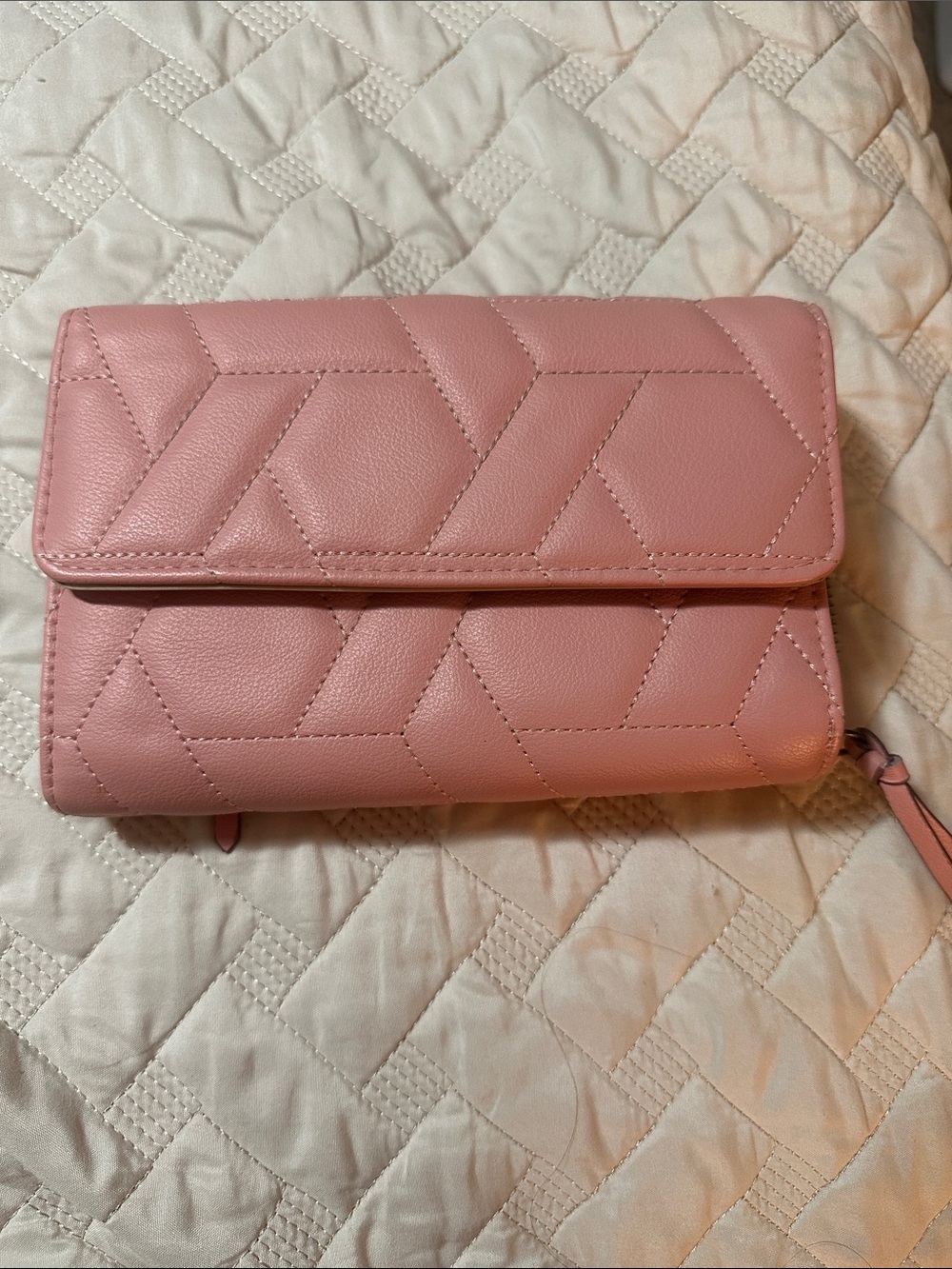 Stylish Pink Quilted Women’s Clutch Wallet